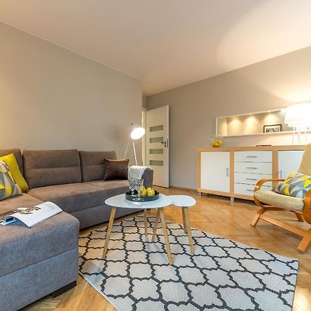 Chmielna 73 P&O Serviced Apartments وارسو المظهر الخارجي الصورة