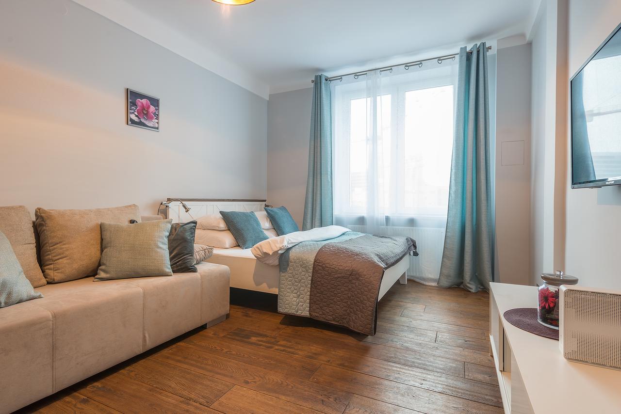 Chmielna 73 P&O Serviced Apartments وارسو المظهر الخارجي الصورة