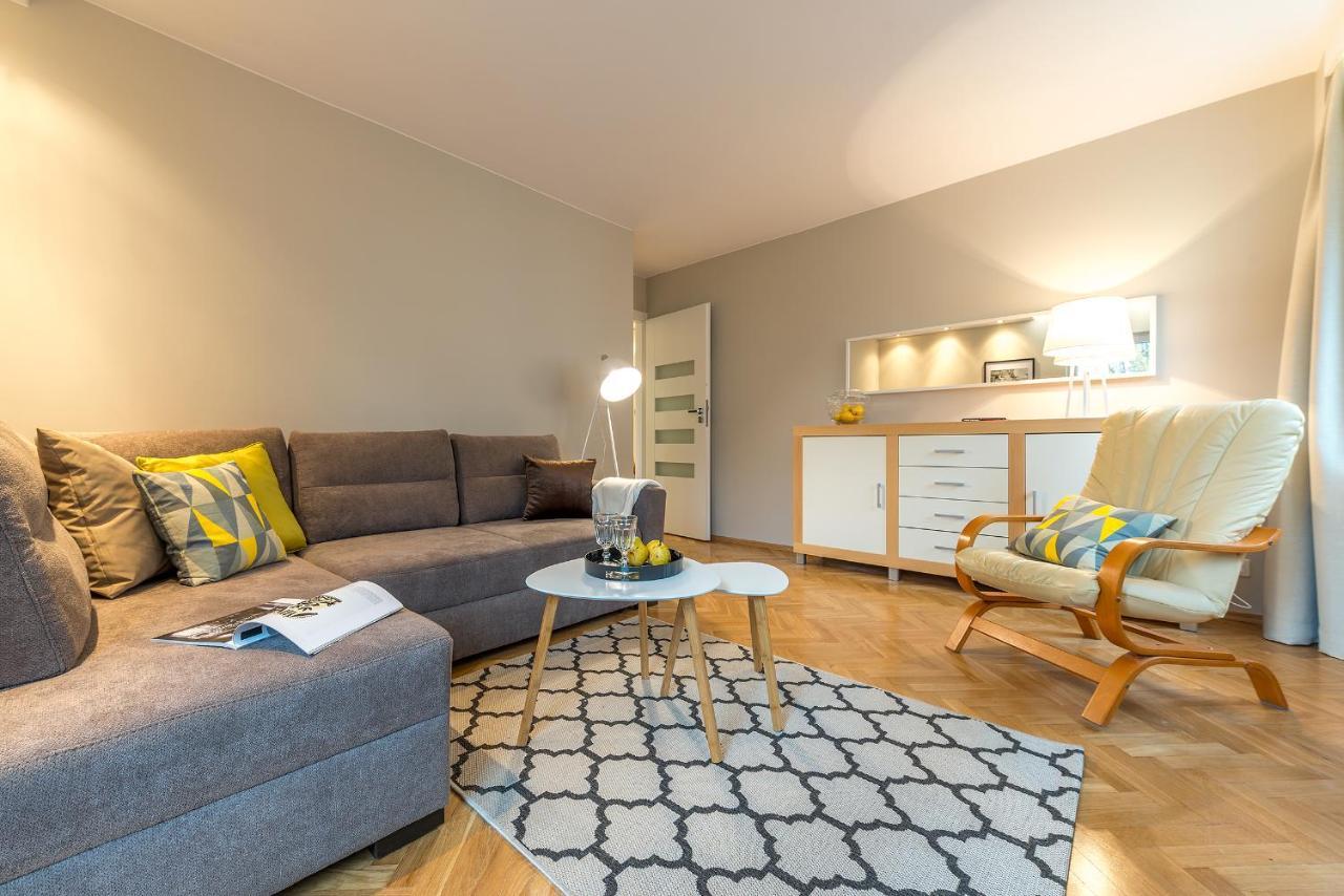 Chmielna 73 P&O Serviced Apartments وارسو المظهر الخارجي الصورة